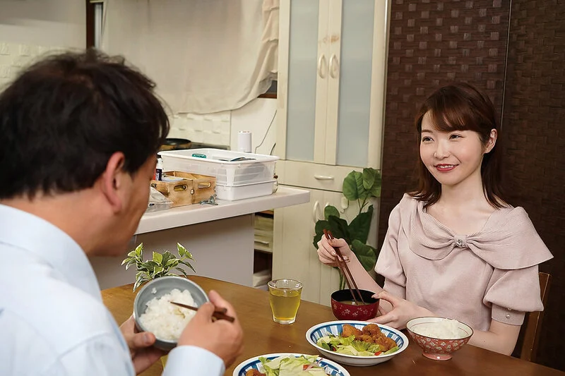 不倫で目覚めたマゾ性癖 上戸まり-5