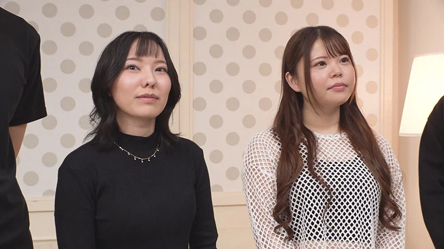 我慢の限界でまさかの4P乱パに発展！ まゆり＆まり-1
