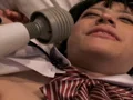 ウブな清純少女にアクメパンツをはかせて路上放置-9