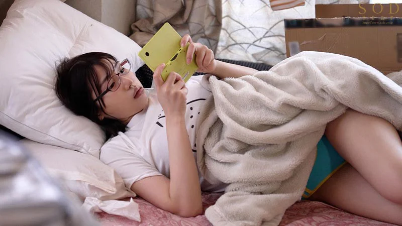 しゃぶり癖喪女ニート 唯井まひろ-1