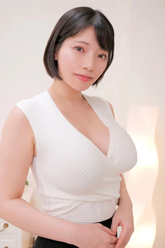 際どい回春マッサージで勃起したチ○ポをマ○コに押し当てパンツ越し挿入で誘う確信犯エステティシャン 挿れたがり巨乳お姉さんの誘惑 （IENF-454）-13