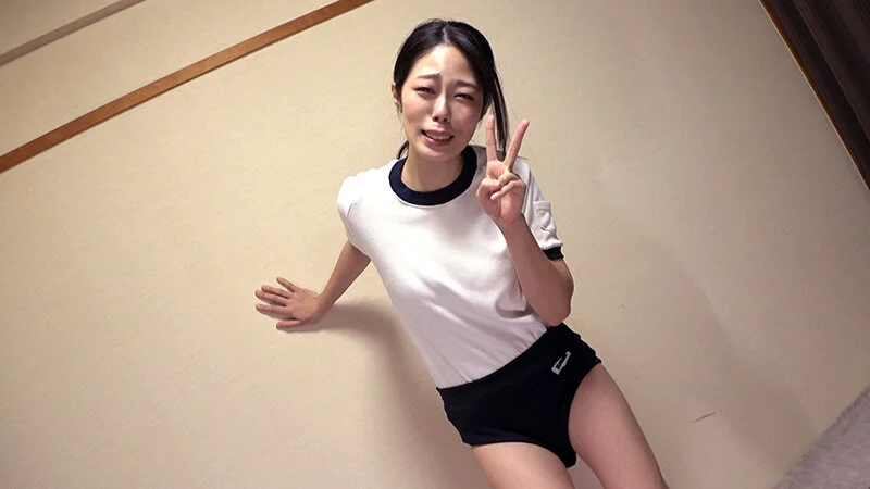 澄河美花 ムチムチ美尻 神ブルマ 美少女やぽっちゃり娘らにピチピチブルマ＆体操着を着せ、ハミパン、ムレムレワレメを毛穴まで見えるほどの超ドアップ接写！さらに尻コキ、着衣お漏らし放尿やブルマぶっかけ等ブルマ好きに送る完全着衣フェチAV-6