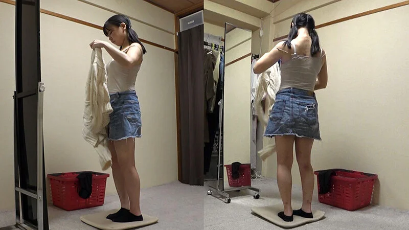 ゆうきすず 濡れてテカってピッタリ密着 神スク水 可愛い女子のスクール水着姿をじっとりと堪能！着替え撮影から始まり貧乳から巨乳にパイパン、ハミ毛、ジョリワキ等のフェチ接写やローションソーププレイやスク水ぶっかけ等を完全着衣で楽しむAV-19