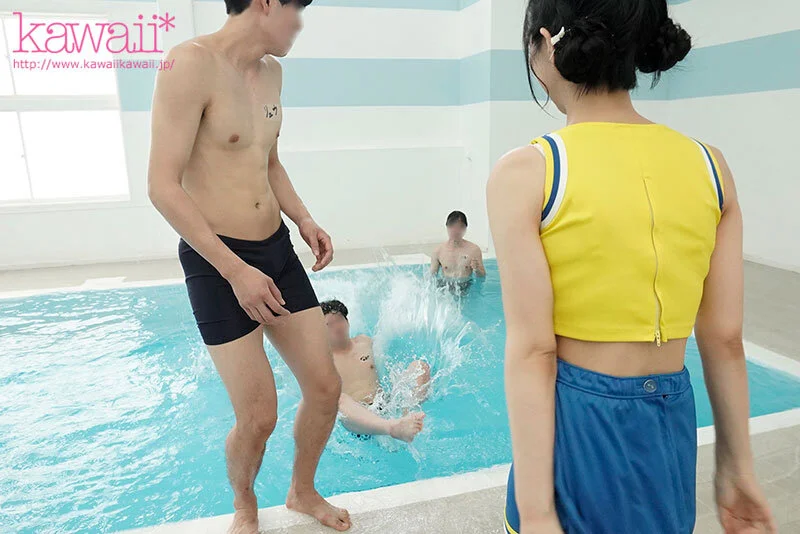 子どもカワイイ童顔女子が童貞クンおち●ぽザーメンを無邪気におま●こで受け止める、合法中出し筆下ろし！ ひなたなつ-4