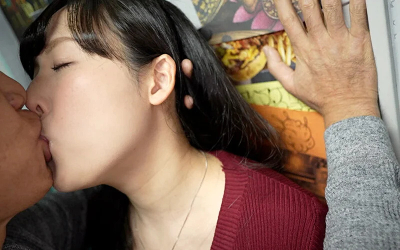 大復活！素人援交生中出し 小洒落たスイーツ系料理教室の美人先生は甘サド魔性 やべーオンナだった 強●睡眠ヤリ輪●からの～まさかの逆襲で男を骨抜き甘々中出し 横山夏希-1