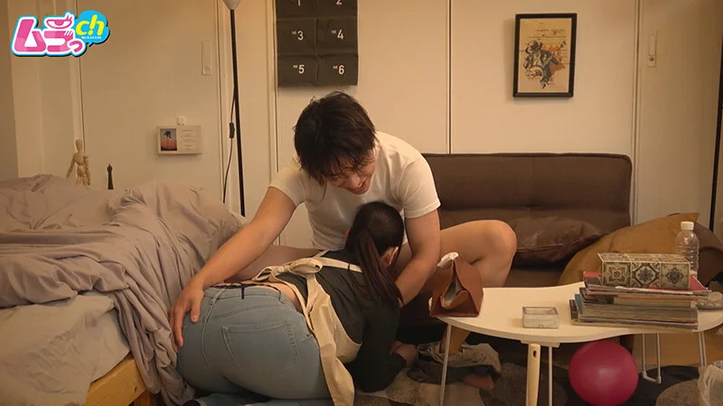 ニンゲン観察 お部屋だけじゃなくおちんちんもキレイにしますね♪恥じらいつつも精巣スッカラカンになるまで処理してくれる家事代行サービスの美人人妻-10