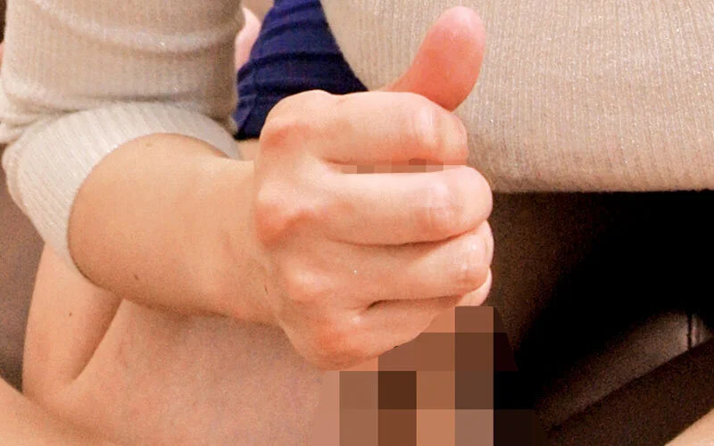 美熟女手コキ唾液フェラ搾りザーメン発射 2枚組-7