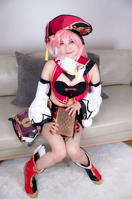 積極的オフパコ勢の147cm低身長美少女コスプレイヤー大量イキ潮連発で子宮口を開けてヨガる生ハメぶっかけおせっせ記録！！【2キャラ収録】-12
