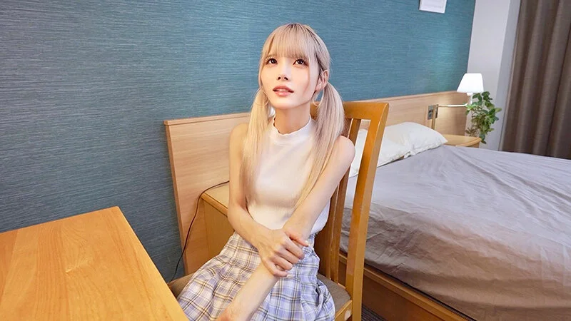強引フェラでわからせて…超細身スレンダー美少女腰ガクッガクッ破壊ピストン攻め！！屈服まん●はびちゃびちゃ！子宮ガン突き生中出し 美澄玲衣-1