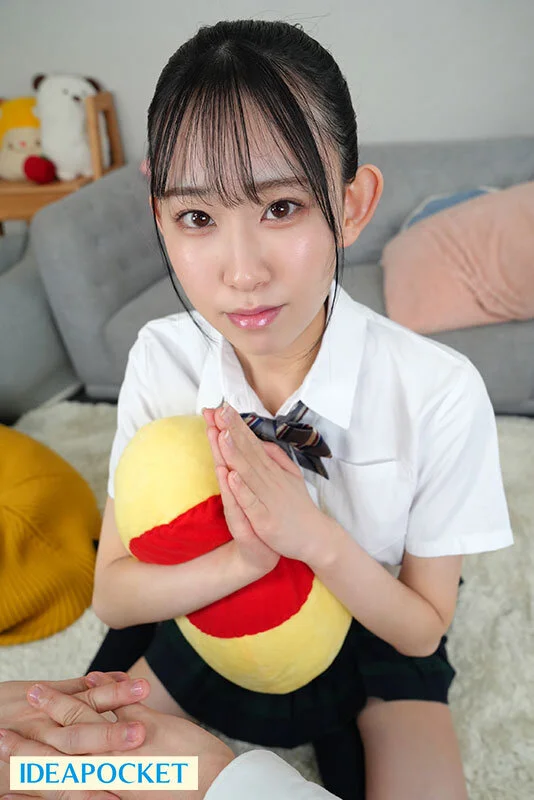 【VR】さっきまで、ただの幼馴染だった水着姿を見るまでは…顔は幼いのに、カラダはオンナ えっ、グラビアアイドルになる？遠くにいってしまいそうで、思わず抱いてしまったんだ 月城りり香-2