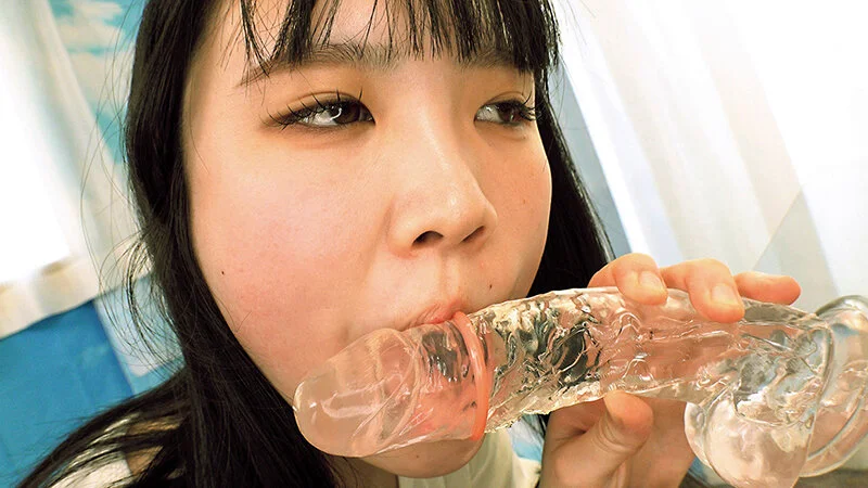 ヌグハジ的男女モニタリング 男女の親友同士が「お口だけでコンドーム装着」！ ノーハンドで友達デカチンを咥えた彼有り女子のオマ○コは恥ずかし汁が溢れ出す！！口の中でドンドン大きくなる友達ペニス…男女の親友はお互いエチエチ発情しちゃって中出しセックスまでしてし-14