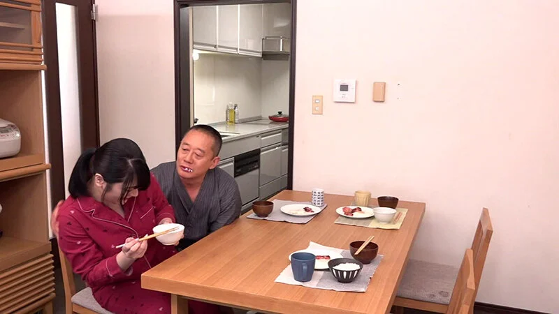 旦那が出張中の3日間、嫌いな義父に中●しされ続けた巨乳妻（3） 湊すみれ-9