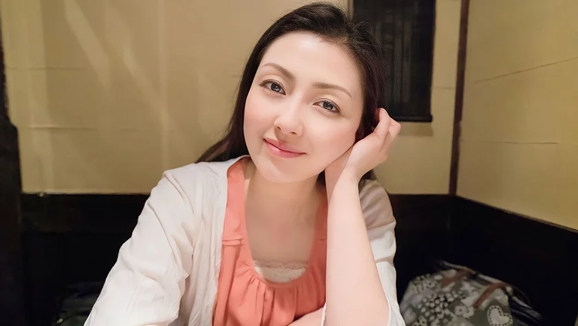 牝として絶頂期を迎えた熟女たちのセックスの実態！！赤裸々熟女 特別セレクト 01-13