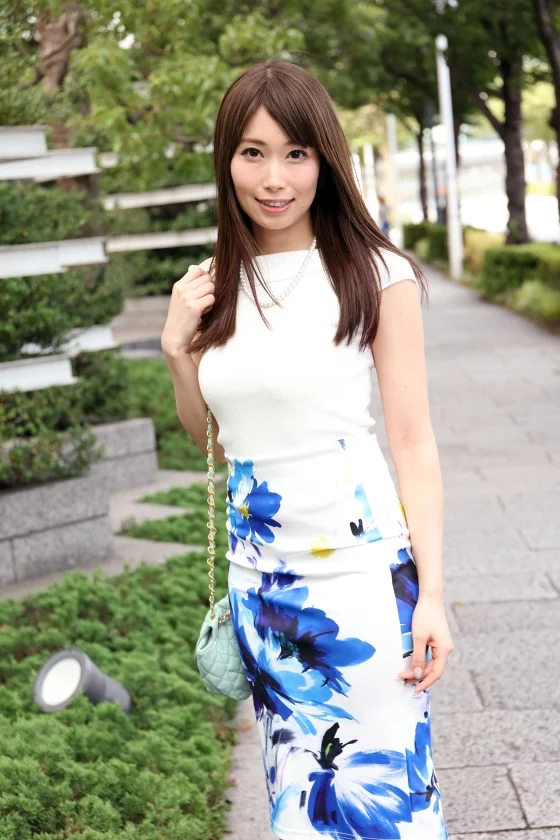 美魔女ナンパ！！しみけんが唸らす！熟女の理性吹き飛ぶ生FUCK！横浜みなとみらい編-9