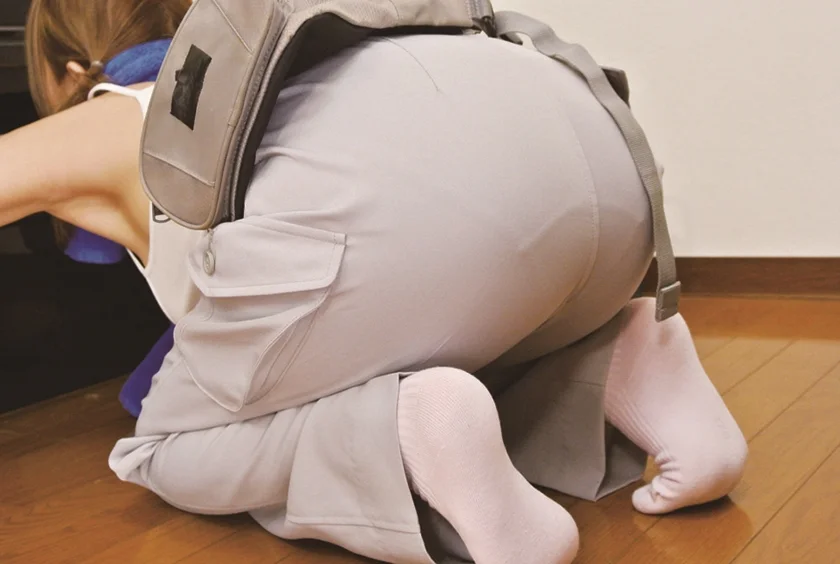 自宅に業者を呼んだら肉感的なガテン系女子がやってきたので… 北川エリカ 高城彩 逢沢るる 白川あまね さくらみゆき-10
