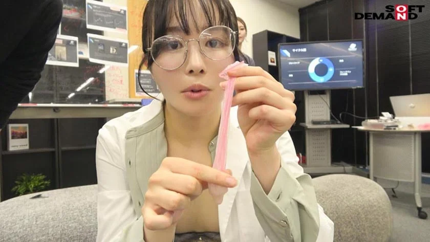 大手ゴム用品メーカー社員の業務グループセックスの記録。-18