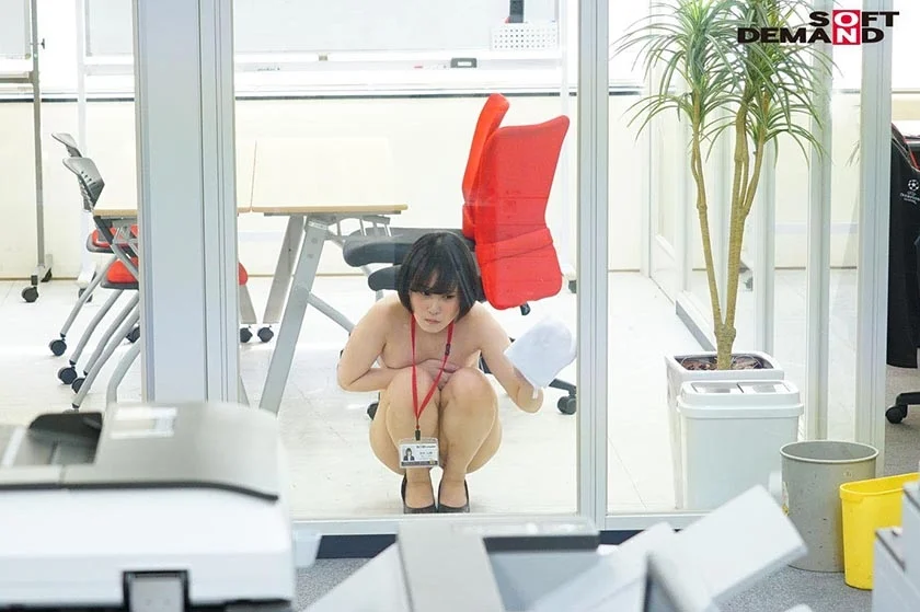 1週間全裸業務で羞恥心を克服！一回りも二回りも成長した浅井心晴の公開羞恥SEX-4