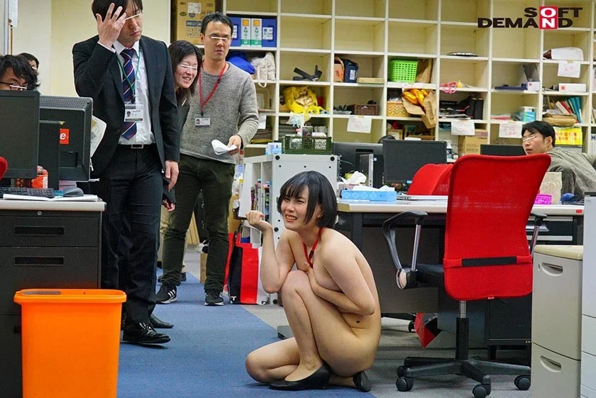 1週間全裸業務で羞恥心を克服！一回りも二回りも成長した浅井心晴の公開羞恥SEX-9