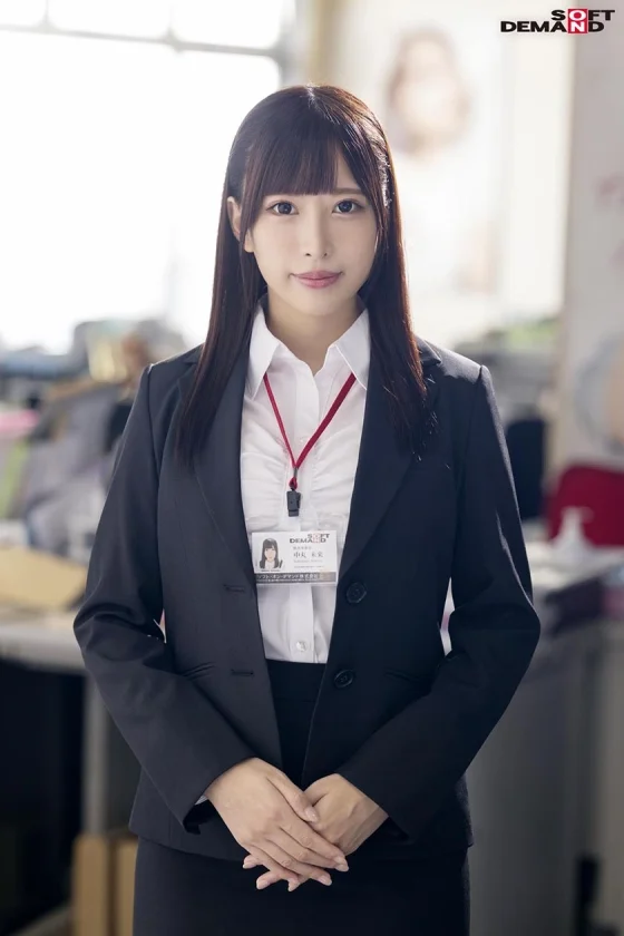 プライベートでも味わったことのない「ナマ初中出し」解禁！ 自ら欲しがるゴム無しチ○ポに何度も激イキ大痙攣！大量の特濃ザーメンをマ○コに注入しました！ 中丸未来-1