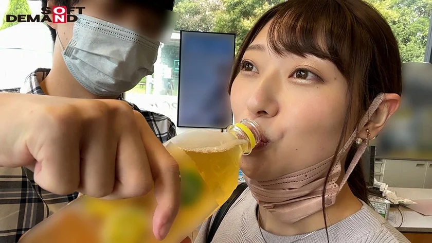 突然、中山琴葉に「有給休暇」を与えたら会社では見た事ないキュンな素顔が撮れちゃいました…！恋人気分でめっちゃハメまくり濃厚連続中出し温泉6射精(※社外秘)-3