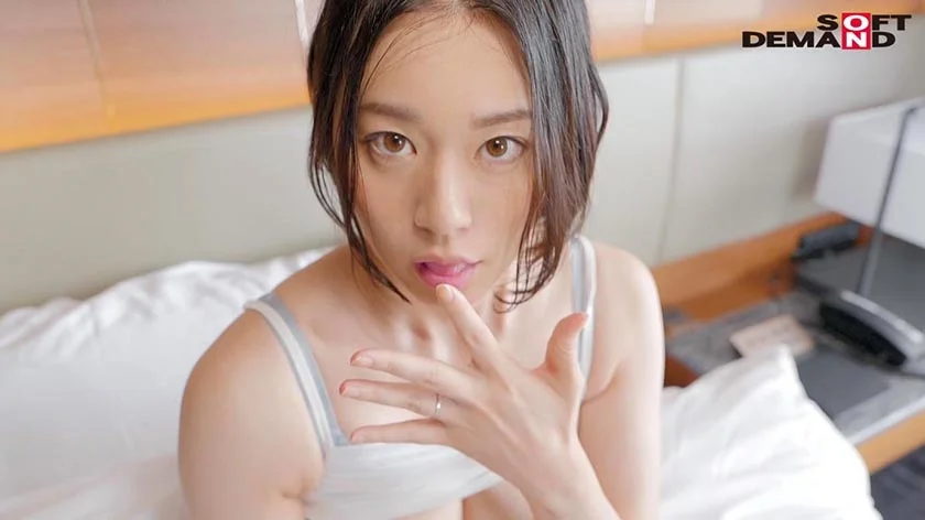 南アルプスの湧き水よりも澄み切った120%天然素材の美人妻 平井栞奈 34歳 第3章 「精子飲みたくて仕方ないんです」一滴残らず他人ザーメンごっくん7発！-5