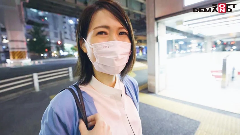 区役所勤務7年目 真面目一筋の奥さんは実はレーベル史上最高のドM体質 望月瞳 33歳 第2章 夫に仕事だと嘘をつきSMラブホで密会性交 手足を拘束されイカされまくって恍惚の笑み！-2