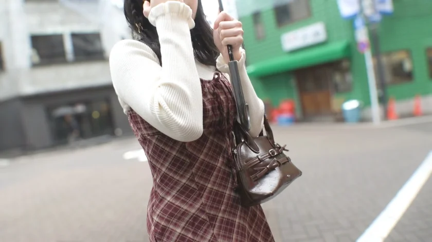 長い舌をセクシーに絡めるディープキス！！お淑やかな雰囲気からは想像できない喘ぎ声を出しまくるムッツリスケベ女子！！どこを触られてもアンアン言っちゃう敏感女子！！ペロペロ舐めるのが得意？知らねぇよ！俺が全身べとべとにしてやるよ！！ マジ軟派、初撮。 2290-2