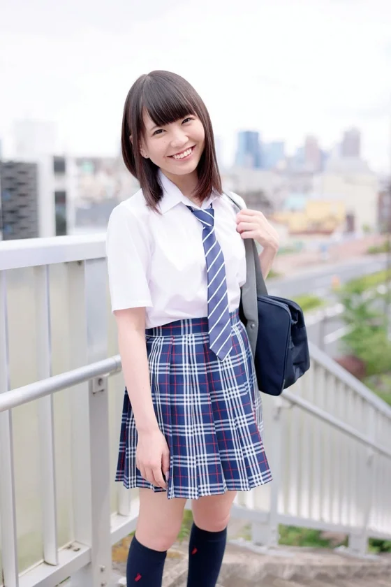 ハニカミ笑顔が可愛い美少女「ちはるん」「あんまりジロジロ見ないで下さい…恥ずかしいです( ω＼)」 桜井千春-2