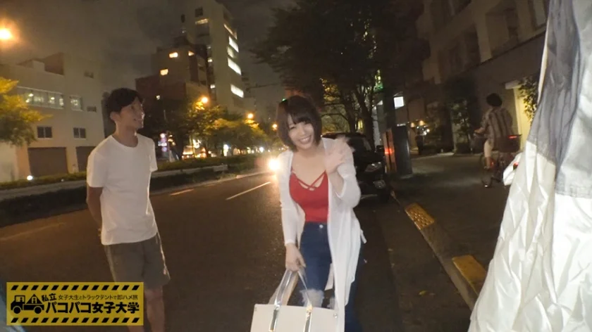 経験人数60人越えの超絶美巨乳の美人女子大生！某名門大学のサークル複数に所属し、エリートチ●ポを貪り喰うエロ偏差値激高のエリートマ●コ！！性の悩みは『敏感すぎてイキ過ぎて毎回セックスが大変』って、じゃー見せてもらいましょう！！その美巨乳揺らして喘ぎ狂う様を見せてもらいましょ～！！！の巻。：私立パコパコ女子大学 女子大生とトラックテントで即ハメ旅 Report.016-19