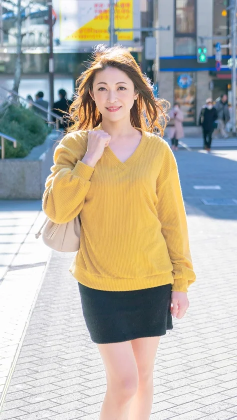 ラグジュアリーエロス清楚で品良くセレブな熟女たちナンパ中出し12人4時間SP15-8