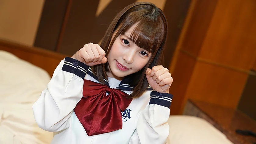 親は何にも知りません…こんなにも清楚であどけない娘が魅せる あまりにも激しいSEX 性に貪欲なお年頃 12人4時間 SUPER SELECTION3-1