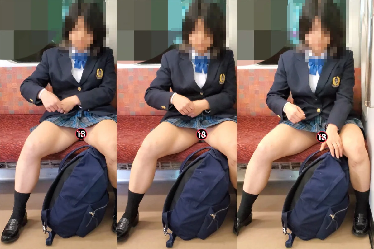 （青チェ）ずっと見えてる制服JKパンツをスマホで（4K動画）