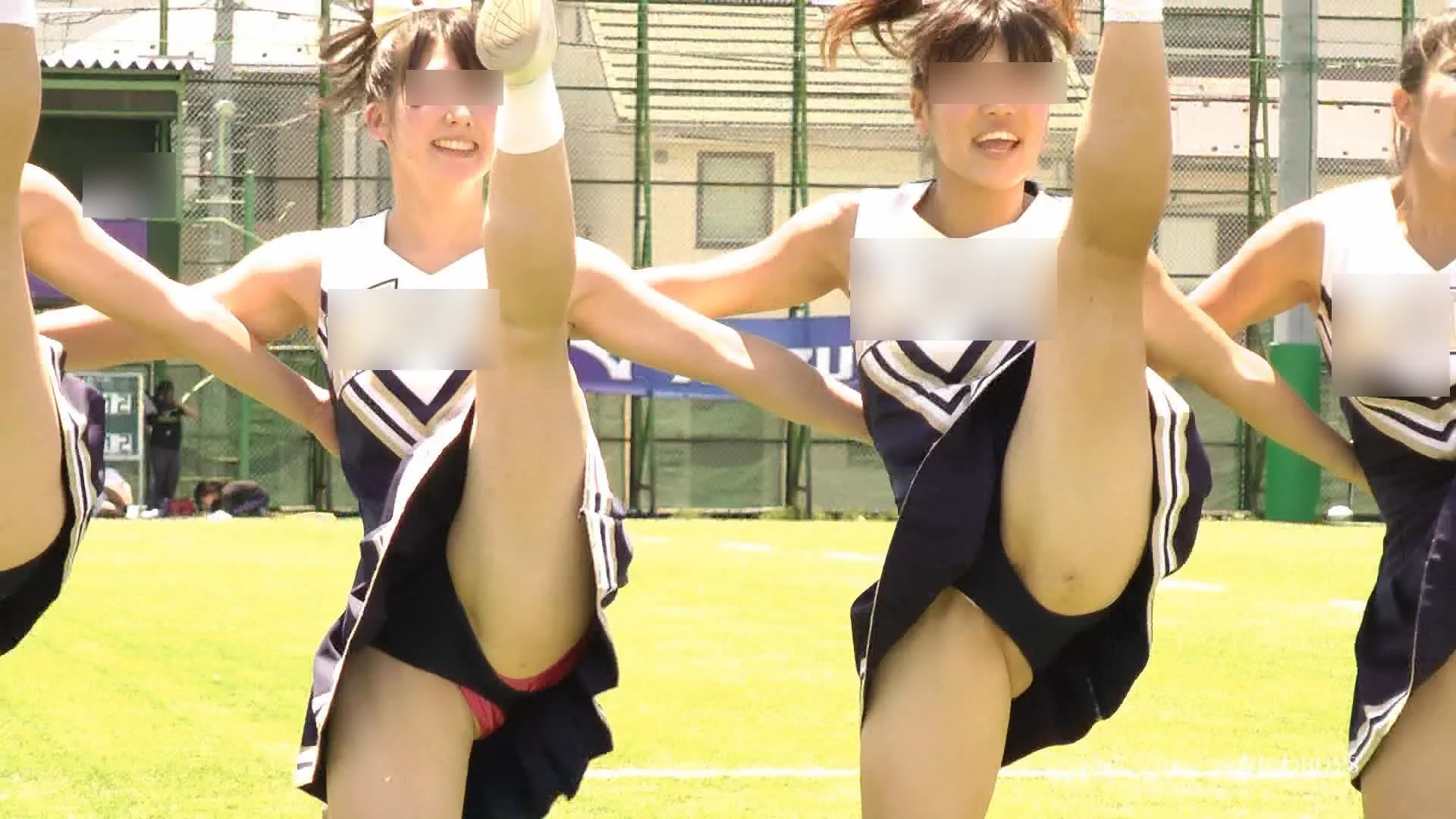 なにわガールズ３７８　おパンティは、red and white-3