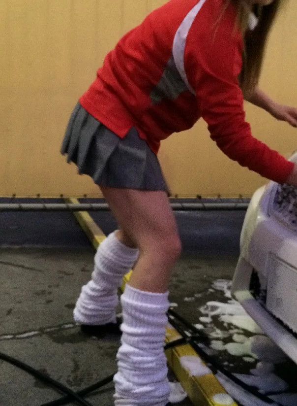 働くお姉さんの制服チラ