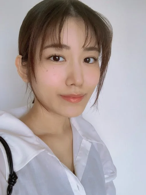 ハメられて気持ちいいのに嫌そうな仕草をして実はもっとチンポを欲していたナチュラル陰キャちゃんさん
