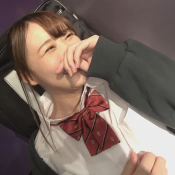 【再販】【現役受験生】東北から受験で上京してきたスレンダー美少女【すず(18)バドミントン部】-1