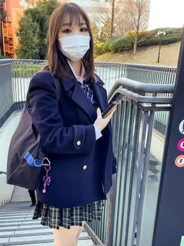 【再販】10時間着用【個人撮影】Jカップの白パンツちゃんとパパ活_爆乳過ぎる美小女に種付けSEX※デカパイ好きが嫌いな人は購入を