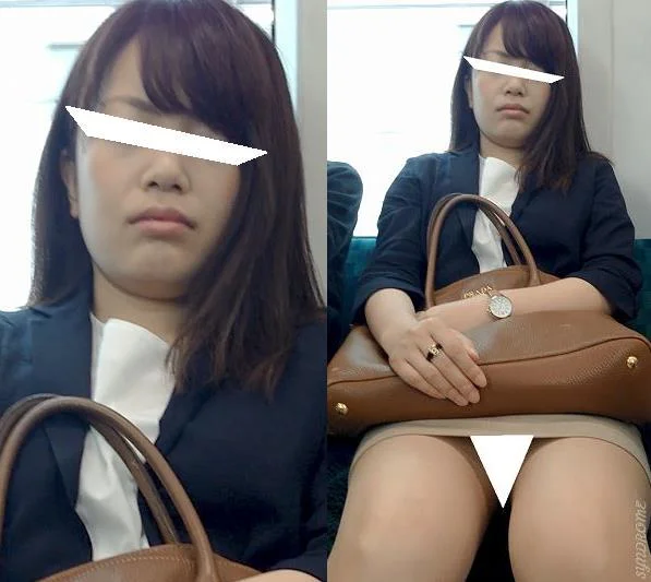 (電車対面）(顔出し)艶々キレイな黒髪ロングヘアがまぶしい…むき出しのパンストあんよが無防備に緩んじゃったOLお姉さんを観察して