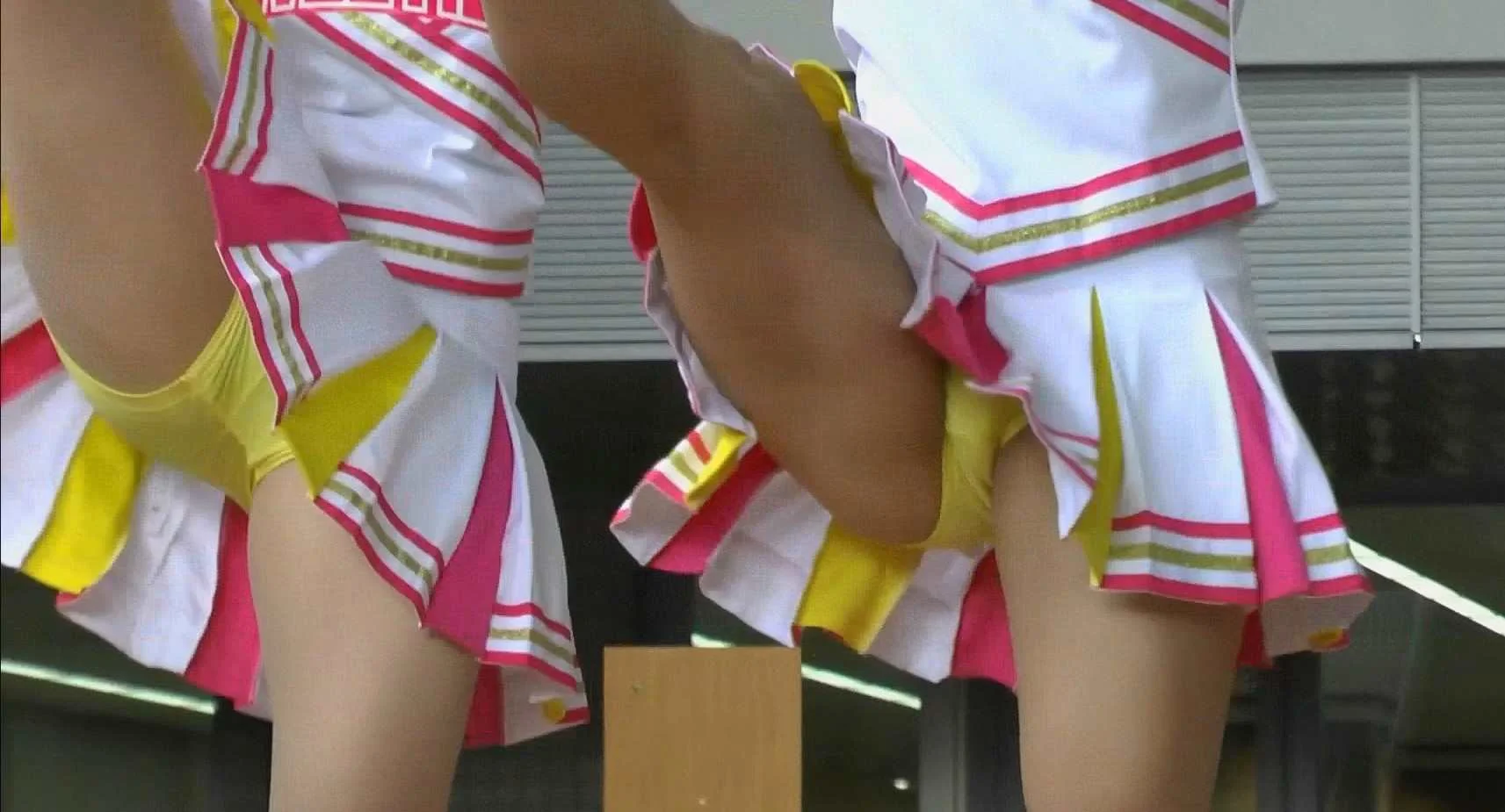 【再販】【再販】アイドル級イエロー三角ブルチア！Vol.4　正面まぶしい黄色アングルばっちり！chwandap15-6