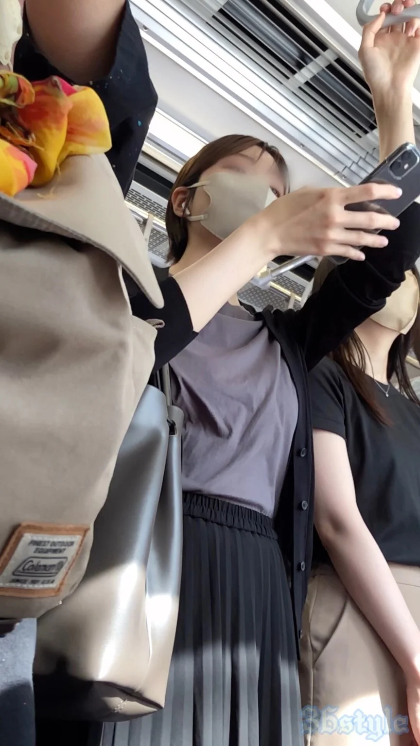 【再販】【下からの眺め24_ちっぱいver】ショートボブのキレカワＯＬを下から観察！-3