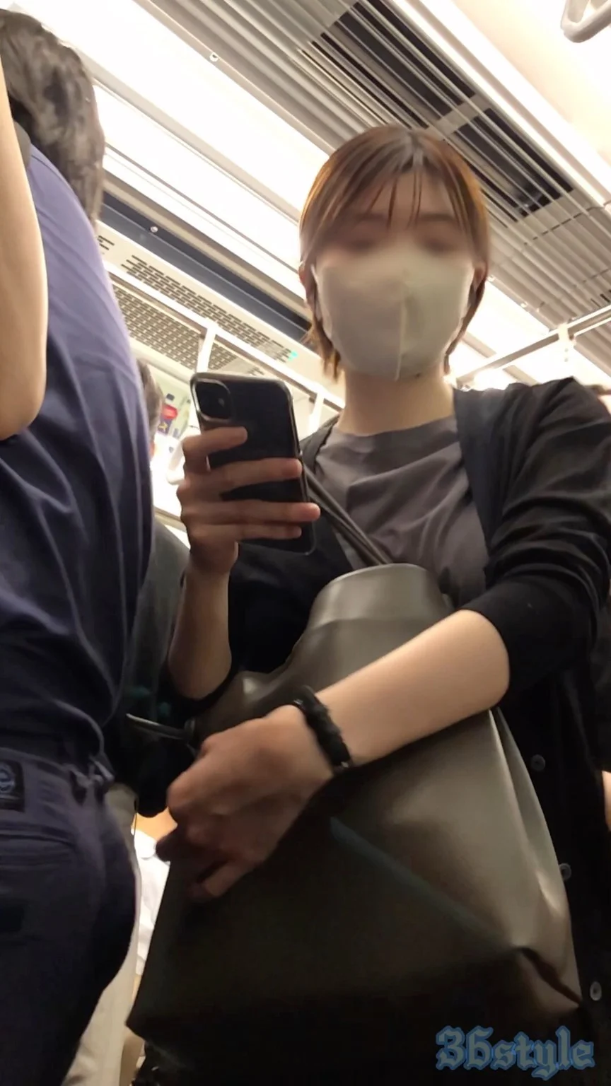 【再販】【下からの眺め24_ちっぱいver】ショートボブのキレカワＯＬを下から観察！-6