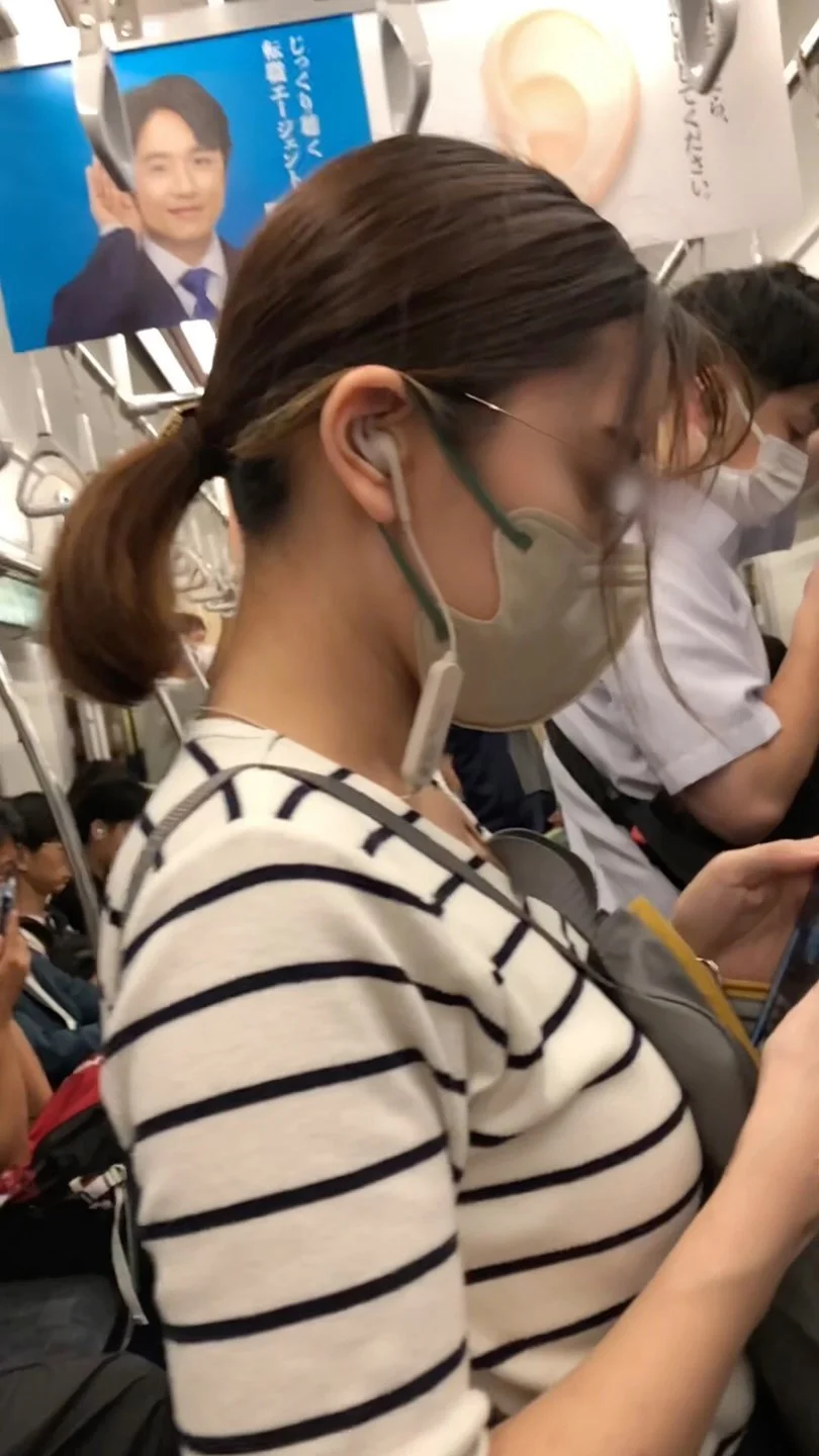 【すぐそこの眺め127】華奢なＯＬの隠れ巨乳を至近距離から！-3