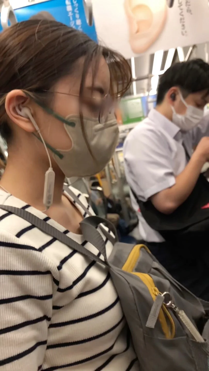 【すぐそこの眺め127】華奢なＯＬの隠れ巨乳を至近距離から！-5
