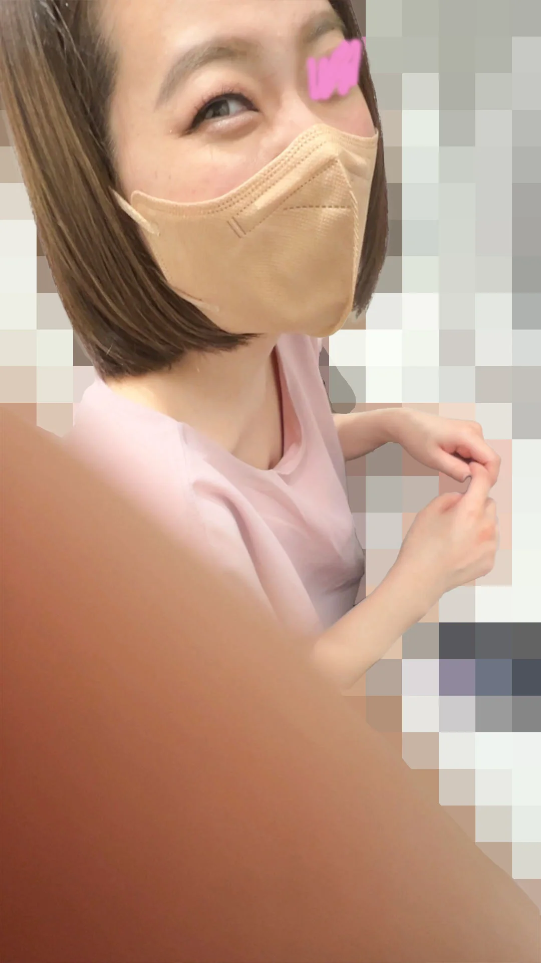 【OLさん胸ちら/パンチラ#34】2名/企画部の明るいＯさん/経理課の超美人Ｔさん-2