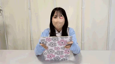 脱毛サロンの裏オプション～爆乳揉みしだき脱毛セラピストのド淫乱おまんこチラ見せ～