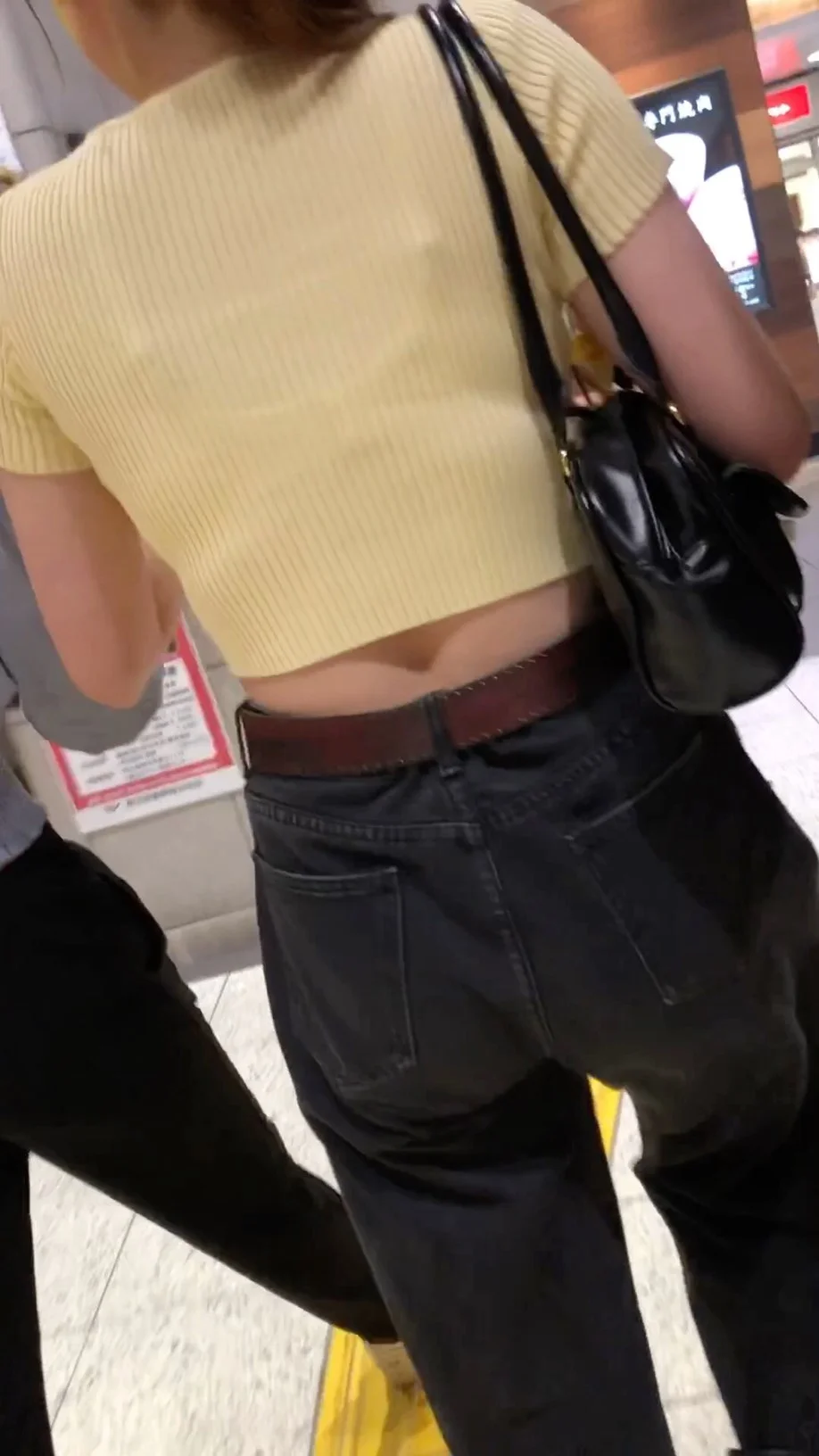 【横からの眺め367】スタイル抜群のＪＤはボリューム満点のＧカップ-4