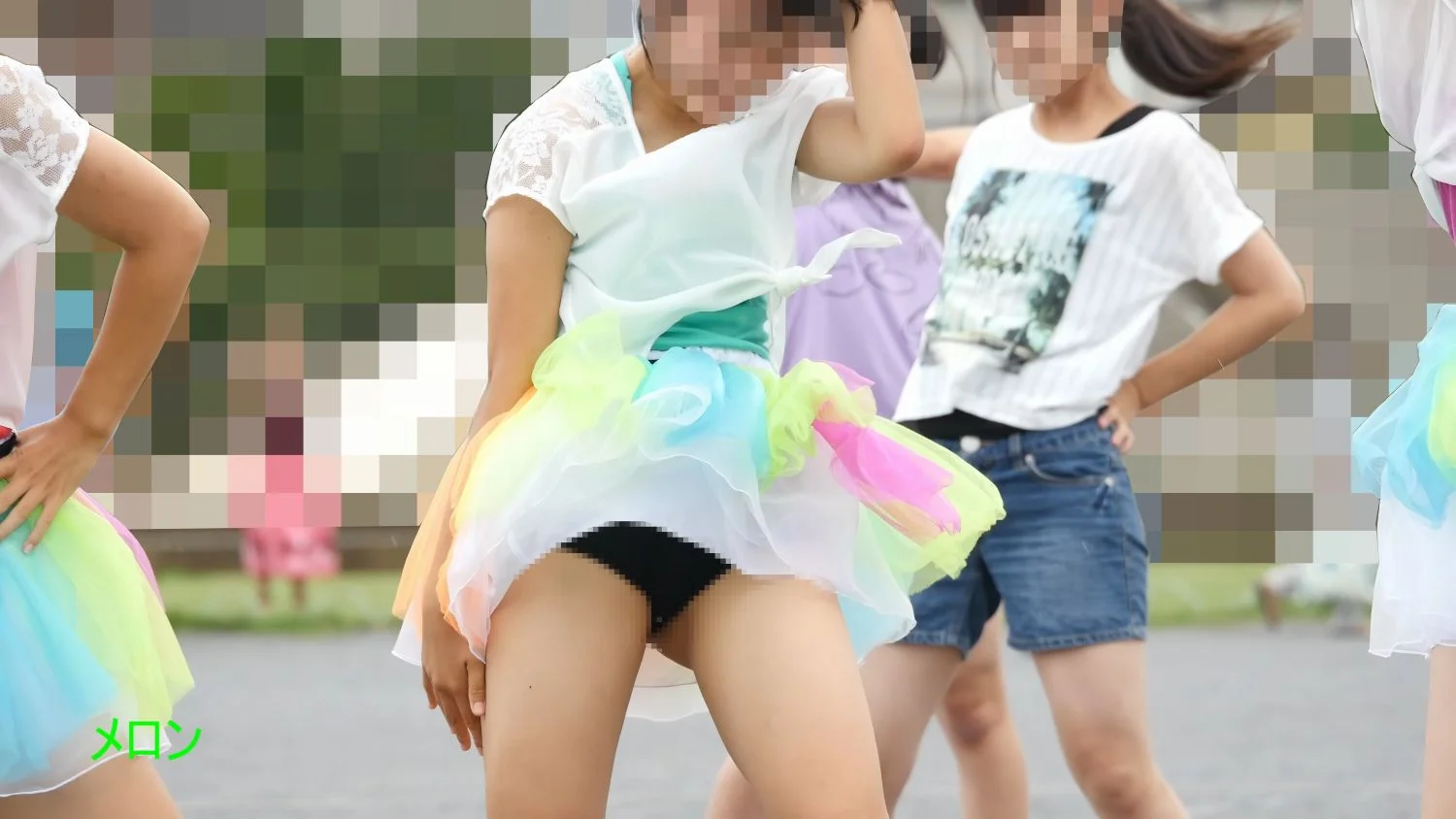 祭りだダンス vol.5 【4K】 ハプニング！ダンスでハミ尻お嬢さん まさかの穴あきです！！！-5