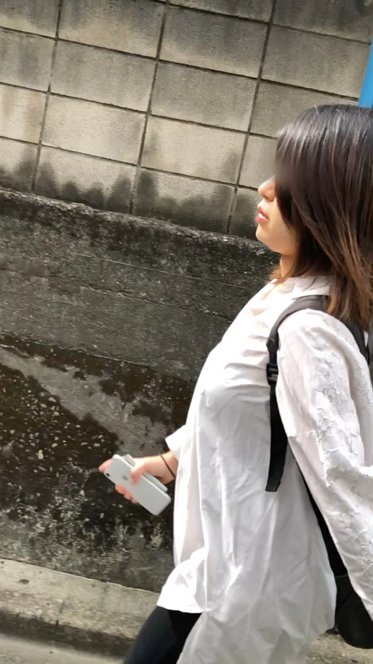 【横からの眺め371】小柄なＯＬのＧカップバウンドに釘付け！！-3
