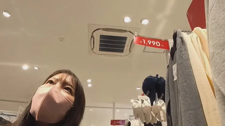 【再販】デニムを攻めろ！姉御肌に見えるのに上品で美人お姉さん。