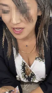 [動画]歩くズリネタの雌豚達の観察記録-2